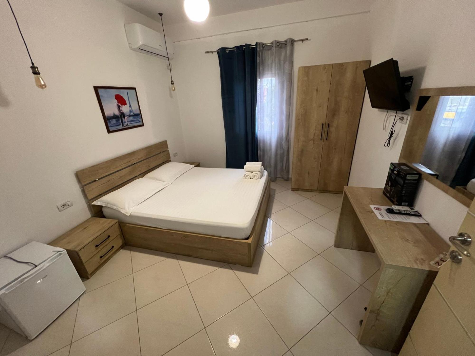Hotel Apostoli Пермет Екстер'єр фото